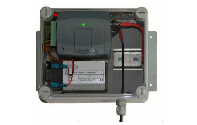 GSM ALARM SCHAKEL MODULE AS 742PA + ACCU
